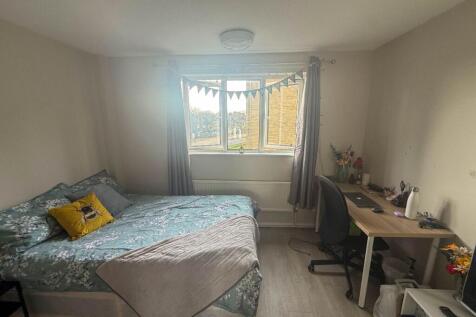 Room 5, St Marys Square, Newmarket photo 3