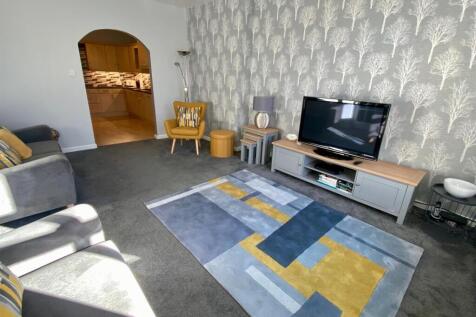Huddersfield, HD3 - property photo