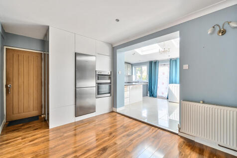 1306137-16-684844...