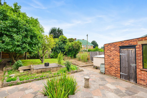 Garden St Lukes.png