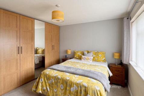 5 St James Cl Kettering-17.jpg