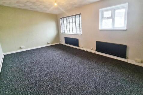 Blyth Close, Southampton, Hampshire, SO16 photo 3