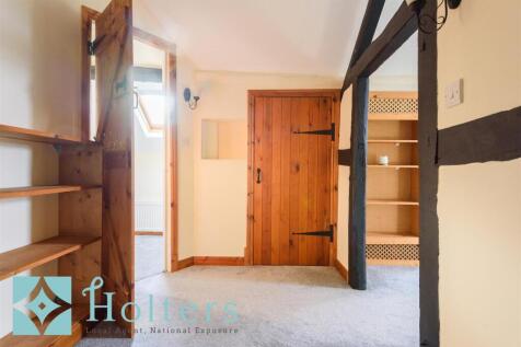 Old Toll House, Dolfor-25.jpg