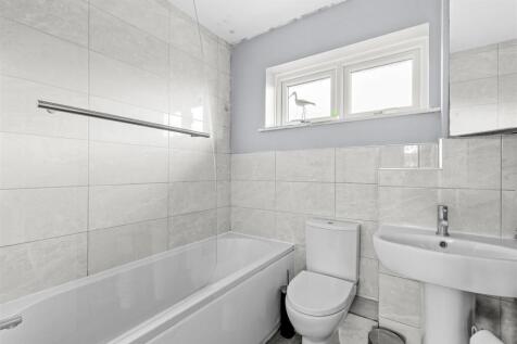 11 Pinels Way, HP11 1TU-5.jpg