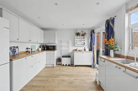 Kitchen (3)