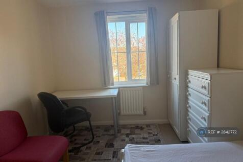 Ff1 Double Bedroom4 