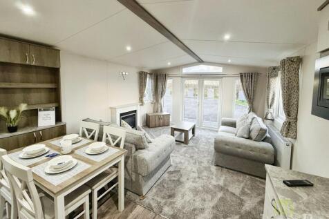 Living/Kitchen/Dining