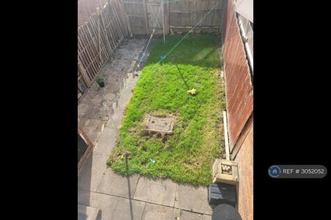 Pike Drive, Birmingham, B37 photo 3