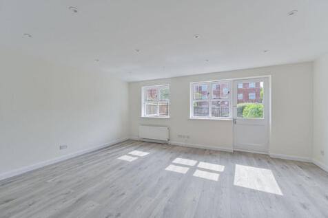 Henry Doulton Drive, Tooting Bec, London, SW17 photo 4
