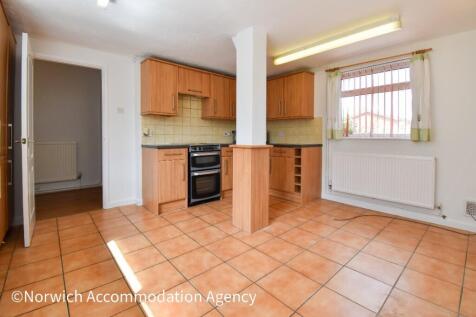 Glengarry Close, NR9 photo 4