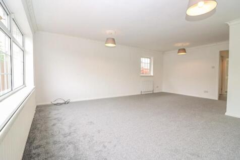 Woodend Way, Brunton Bridge, Newcastle photo 4