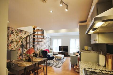 Commonhall Street, Chester photo 5