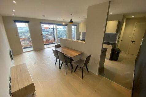 City Gardens, Spinners way, Manchester photo 4