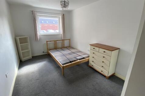 bed one.jpg