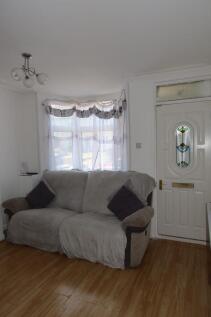 House 6, Knockhall Chase, Greenhithe, DA9 9EW- 2 Bedroom Terraced House photo 3