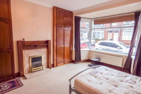 Whitefield Terrace, Heaton, Newcastle upon Tyne, Tyne and Wear, NE6 5SS photo 4