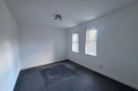 Montonmill Gardens, Eccles, M30 photo 4