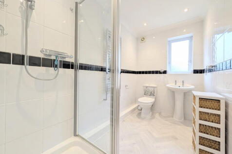 To Let - Leyland Road, Southport, PR9 - Two Bedroom Fully Furnished Apt photo 3