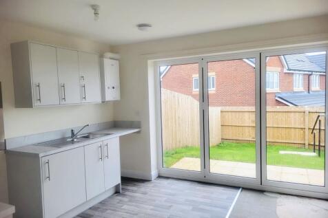 Farthing Drive, Market Drayton, TF9 photo 3