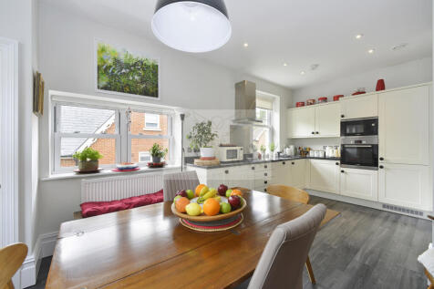 Isabel 4 Robuck kitchen 3