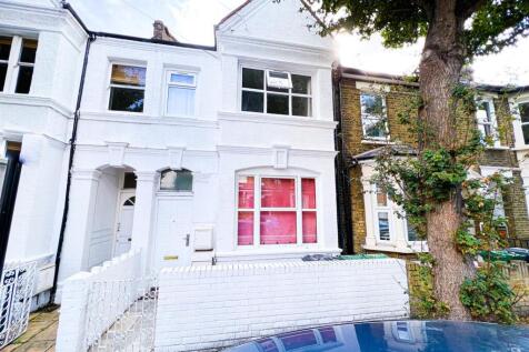 Park Grove Rd E11