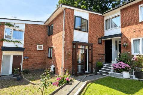 Spacious Four-Bedroom Family Home with Private Ga