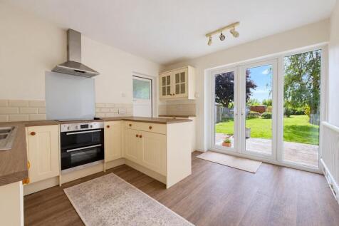 Modern Dining Kitchen