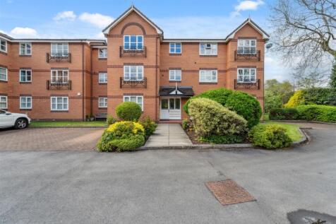 Sale, M33 - property photo