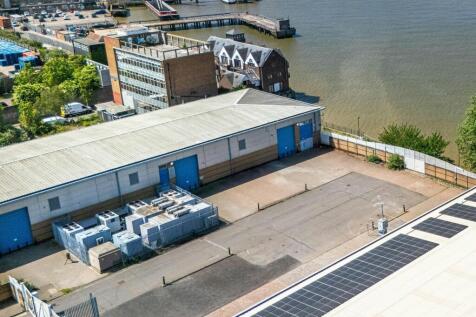 UNIT A  B ANCHORAGE POINT CHARLTON LONDON SE7.JPG