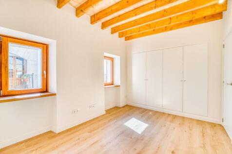 Second bedroom on the first floor