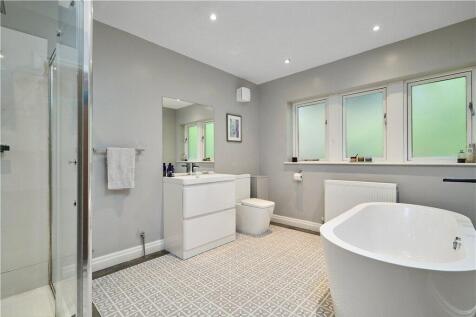 Ensuite Bathroom