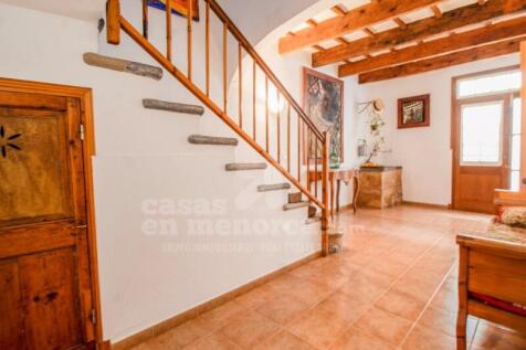 Menorcan house with panoramic terrace in Es Mercadal