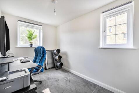 1357685-10-68cd5b...