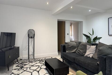 56 West Cliff , , Preston photo 3