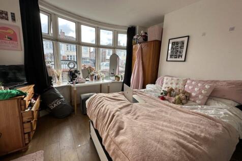 Arnfield Road - Withington - £175 PPPW photo 3