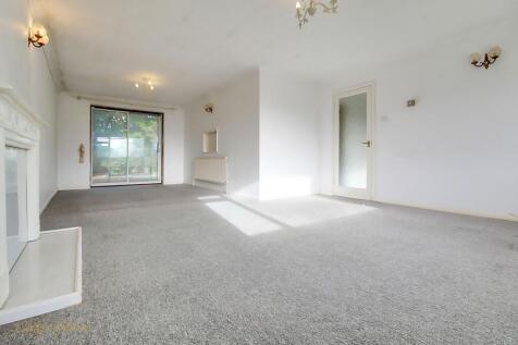 Sitting &amp; Dining Room