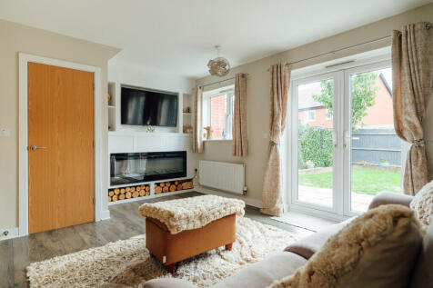 Living / Dining Room