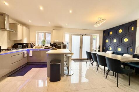 Fishers Bridge Tividale Kitchen 1.jpg