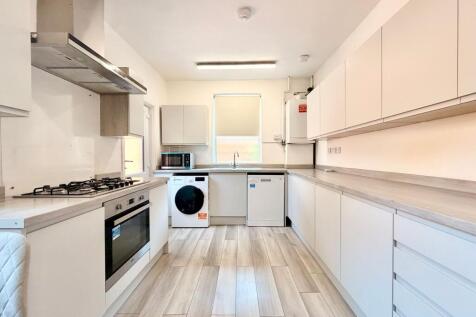 Rolleston Drive, Lenton photo 5