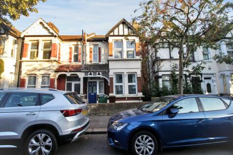 Flat A &amp; B, 10 Colchester Road, Leyton, London, E10 6HA