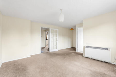 Moorymead, Watton At Stone, Hertford, SG14 photo 3