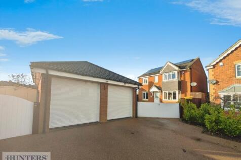 Detached Double Garage