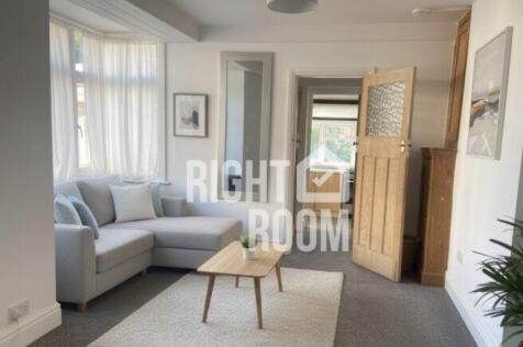 room-2-58-richmond-wood-road-bh8-9dj-1066277