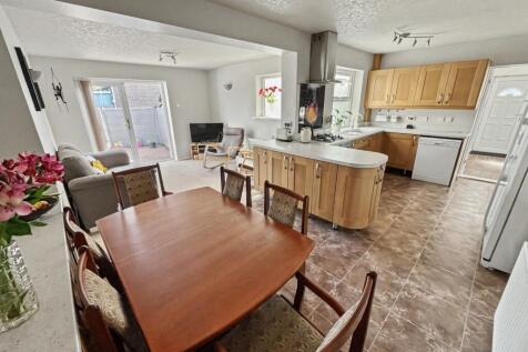 Kitchen-Dining-Family Room