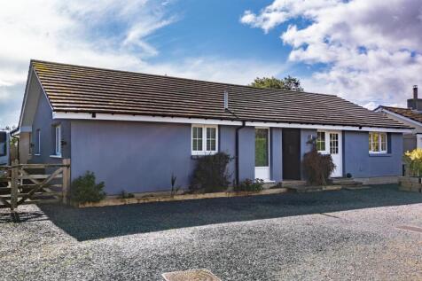 Cloich_The Green_Swinton-02.jpg