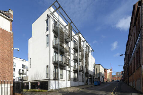 Base external