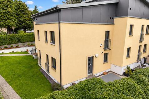 8 Glamis Gardens Dundee-2.jpg