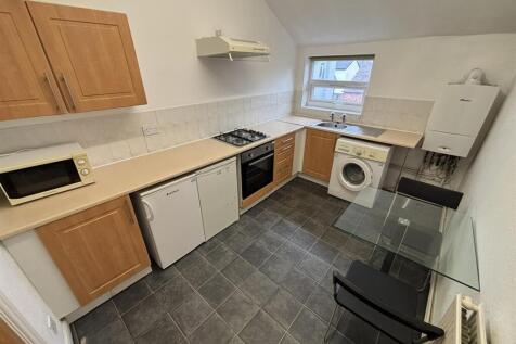 Grosvenor Road, Whalley Range, Manchester photo 5