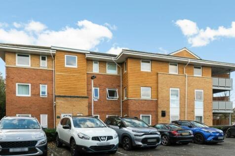 1893_CRY113220_IM...