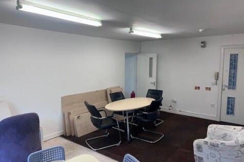 Suite D Butts Business Centre 2.jpg